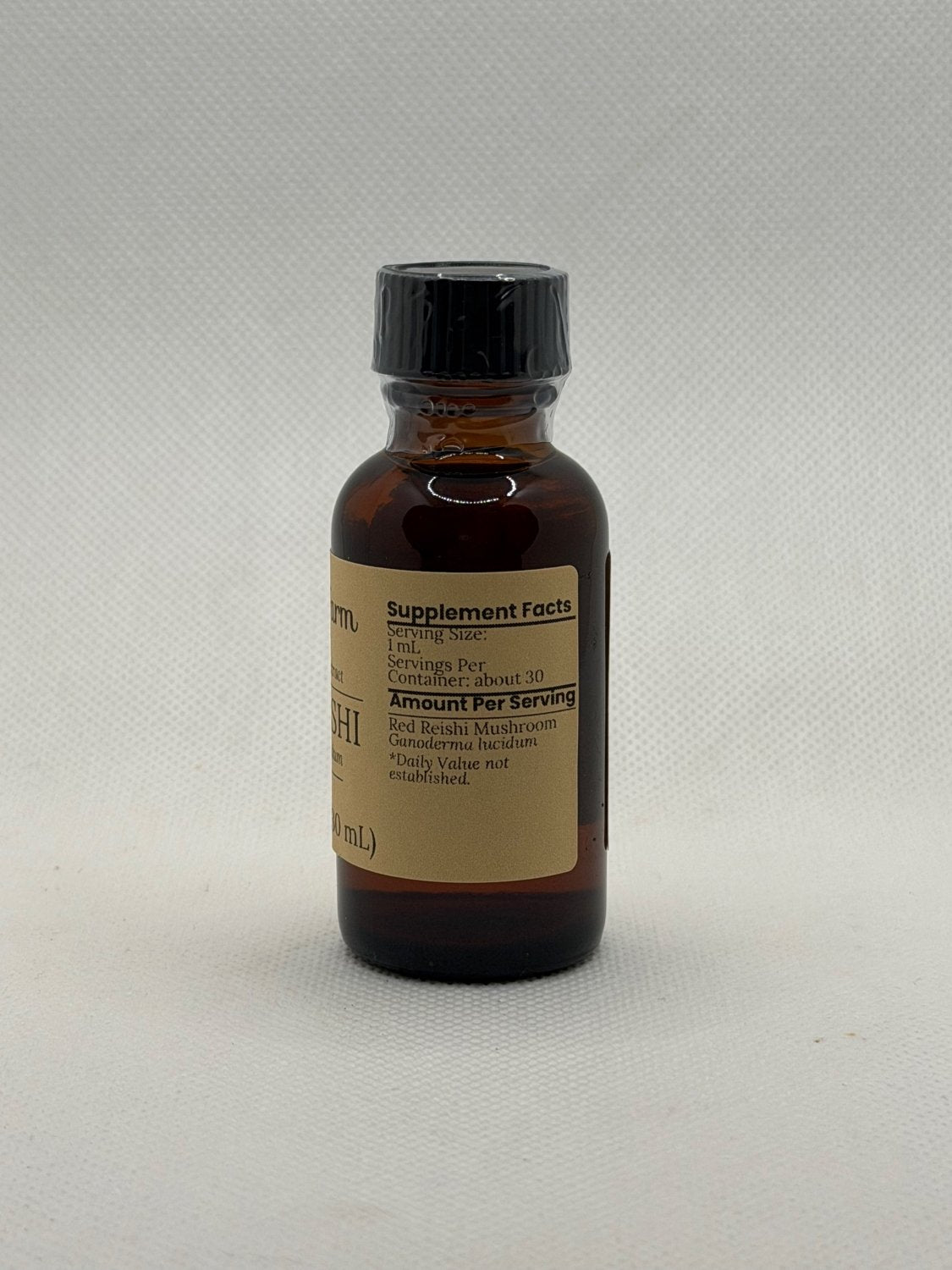 Red Reishi Mushroom Extract supplement facts panel on the Mayim Farm bottle label
